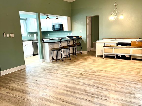 4th image of 8492 Heather Blvd