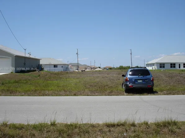 1309 NW 10th St, Cape Coral, FL 33993