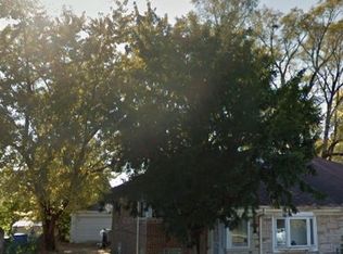 233 E 98th St, Chicago, IL 60628