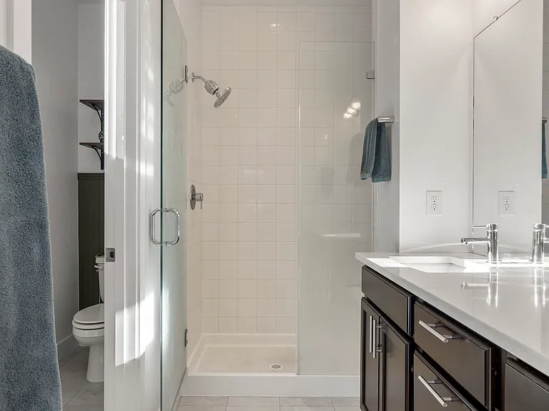 6806 Decatur St — Photo 20