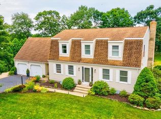 41 Rose Ln, Groton, CT 06340