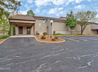 36 Lakeshore Ter UNIT 15, Crossville, TN 38558