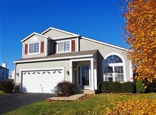 256 Paradise Pkwy, Oswego, IL 60543