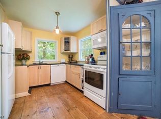 211 River Rd, Montague Twp, NJ 07827