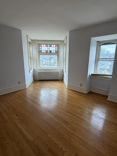 704 Penn St Photo 1