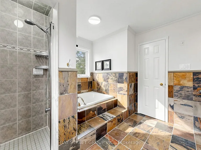 98 Brookeview Dr — Photo 31
