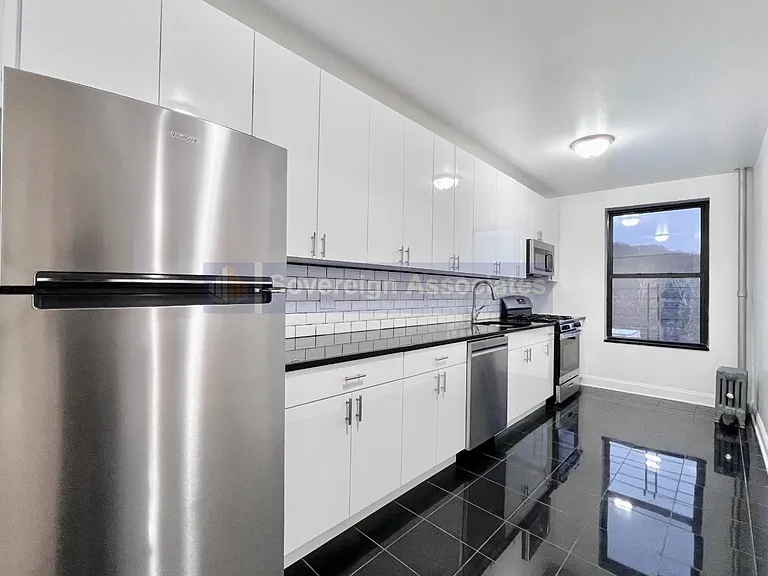 1803 Riverside Dr #5F — Photo 5