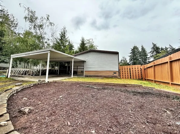 2110 Kent Ave W, Bremerton, WA 98312