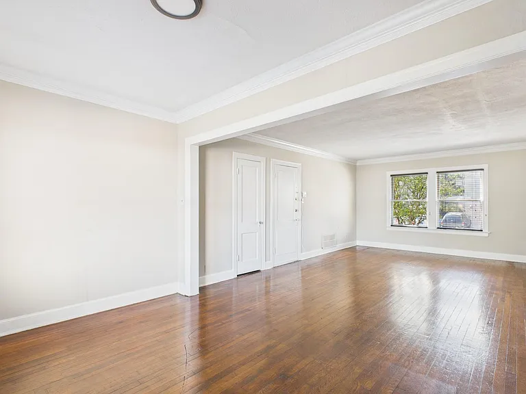1920 Richmond Ave #14 — Photo 4
