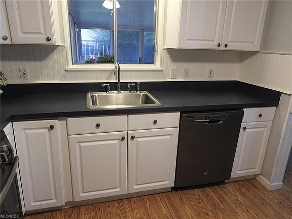 5th image of 6103 Slater Dr