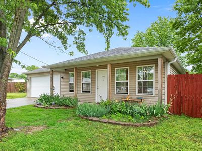 7895 Burns Street, Seligman, MO, 65745