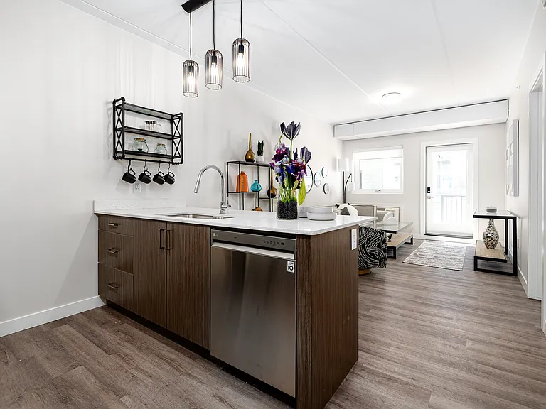 2815 109a St NW — Photo 1