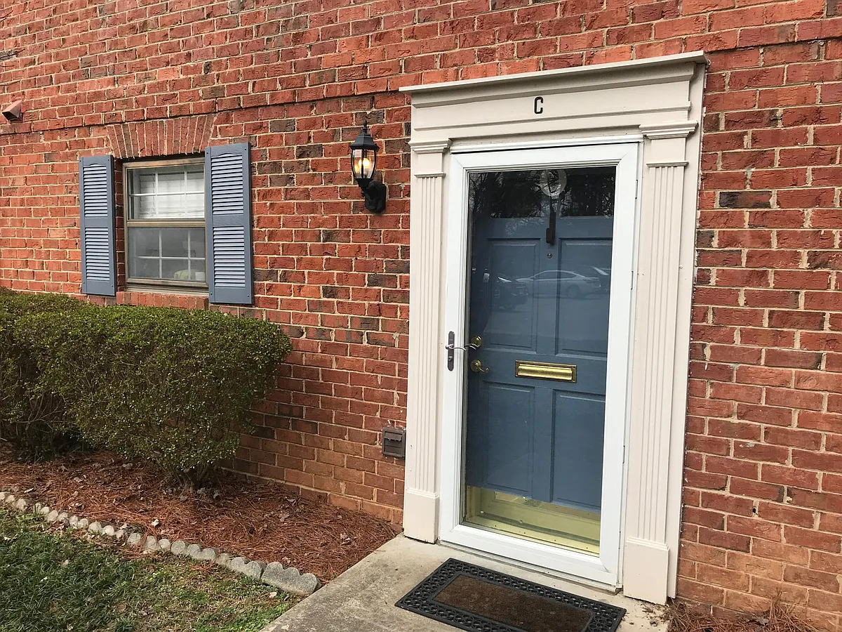 Front Door - 5813 Nottoway Ct #C