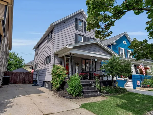 32 Warren Ave, Kenmore, NY 14217