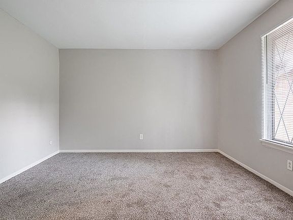 Cozy, Plush Carpeting