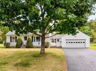 55 Glen St, Augusta, ME 04330