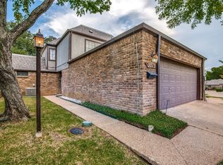 2713 Fairway Park St, Grand Prairie, TX 75050