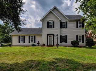 3901 Glen Verde Ct, Matthews, NC 28105