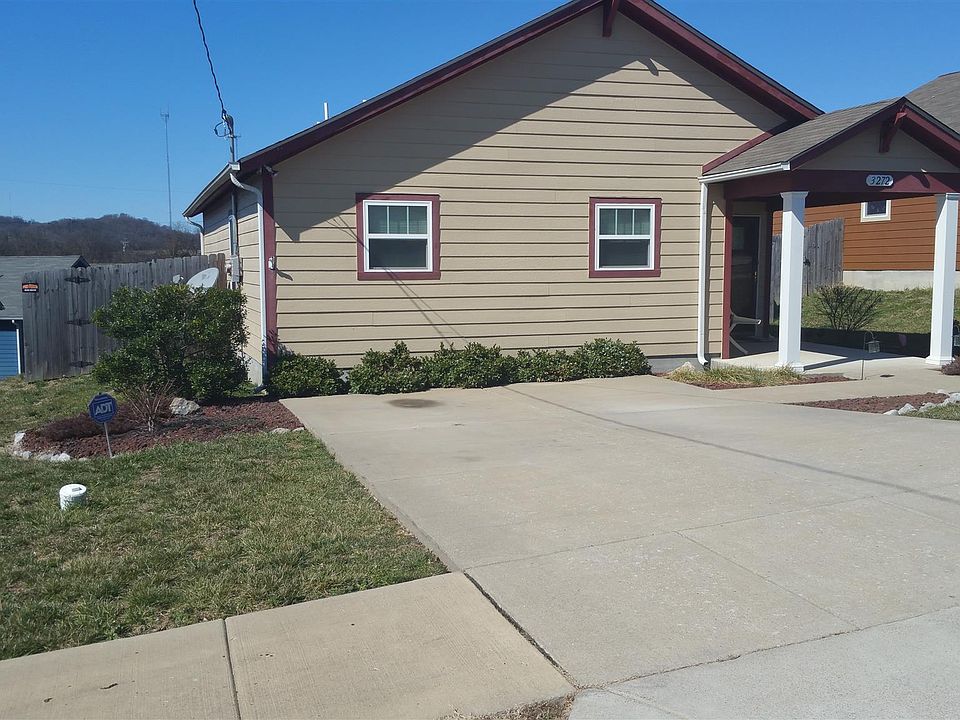 1st image of 3272 Rainwood Dr