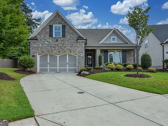 2nd image of 4391 Thacker Ln