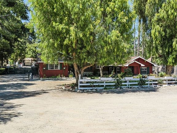 2nd image of 9949 1/2 Wheatland Ave