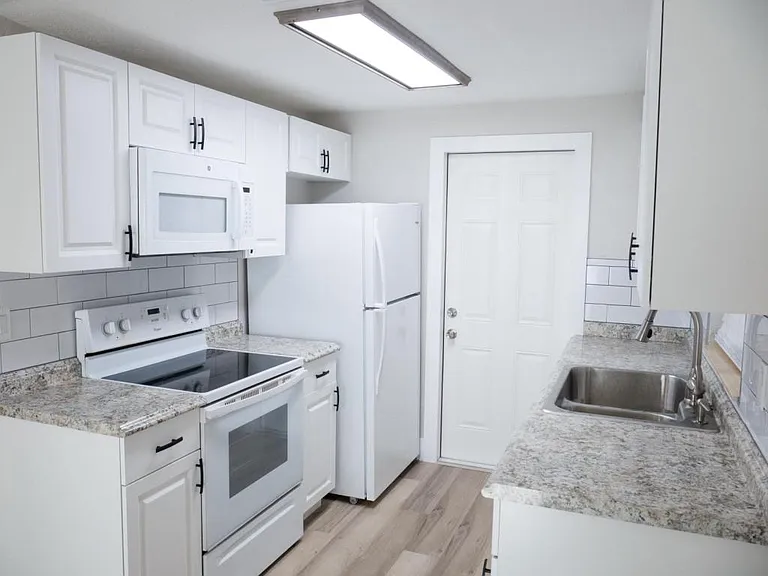 1526 Wood Rd — Photo 14