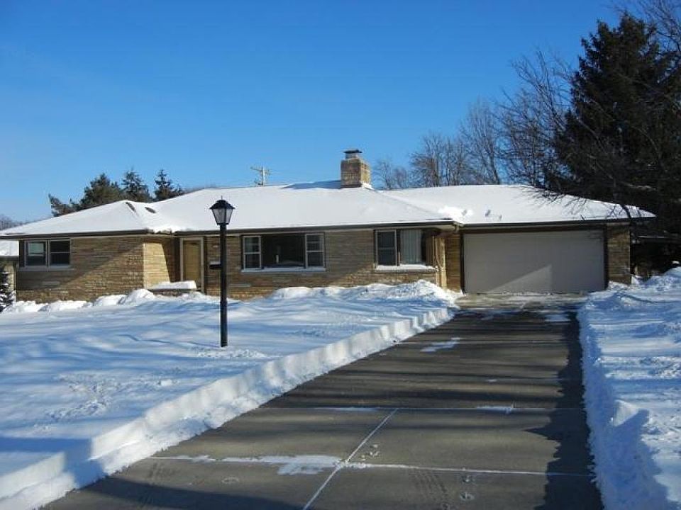 1st image of 5617 W Jackson Park Dr