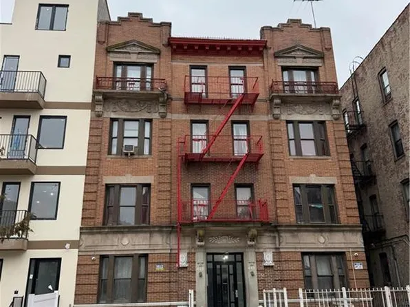 448 E 26th St, Brooklyn, NY 11226