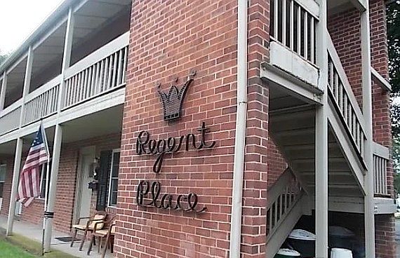 2nd image of 537 N Hanover St APT 5
