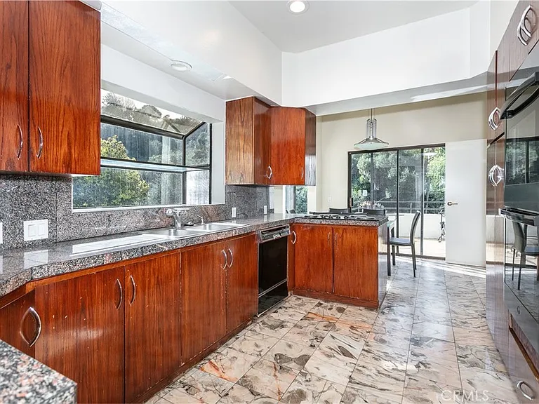3965 Alta Mesa Dr — Photo 7