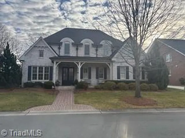 2697 Arbor Place Ct, Winston Salem, NC 27104