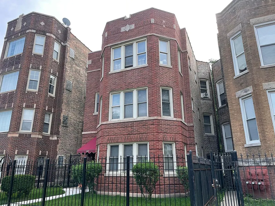 6428 S Langley Ave #2