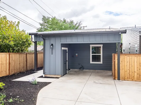 1380 Jacobs Dr, Eugene, OR 97402