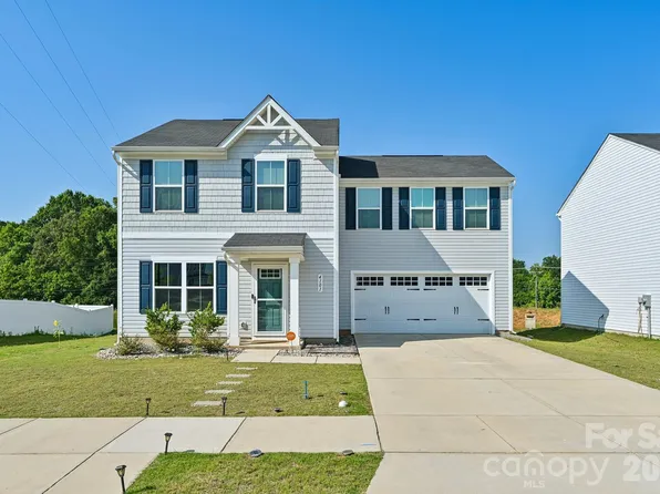 4101 Wild Ridge Dr, Charlotte, NC 28215