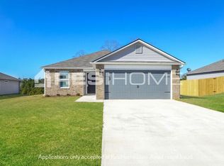 1060 Brookhaven Dr, Odenville, AL 35120