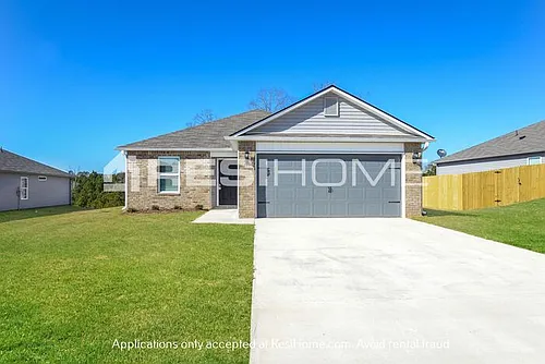 1060 Brookhaven Dr Photo 1