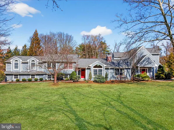 947 Cherry Hill Rd, Princeton, NJ 08540