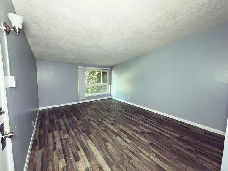 7800 Madison St #8 — Photo 12