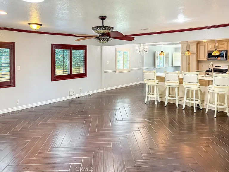 16207 Inyo St — Photo 10