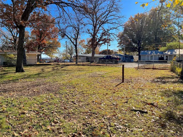 414 Temple Dr, Vinita, OK 74301