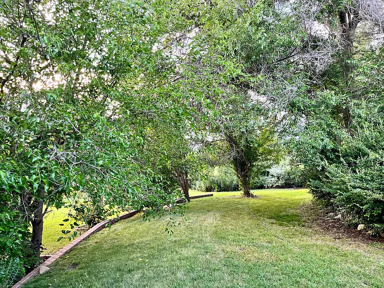5410 S Berry Ln — Photo 7