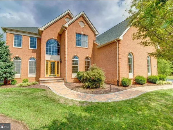 43446 Freeport Pl, Sterling, VA 20166