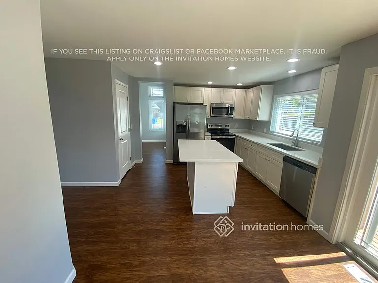3928 15th Ave SE — Photo 5