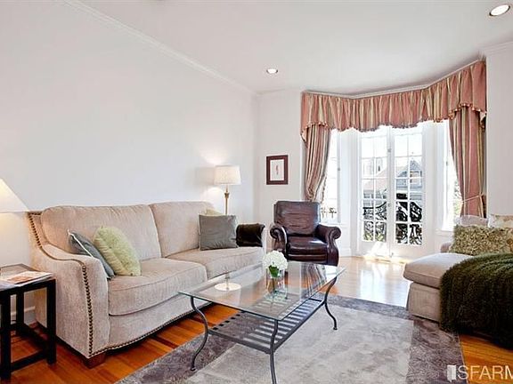 3rd image of 2211 Broderick St APT 5