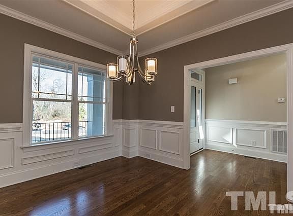 4th image of 168 N Skymont Dr #122