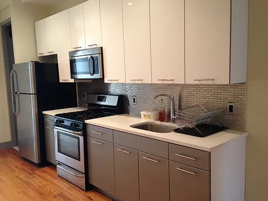 Rented by Lilia Anastasiadis, LREB | media 15