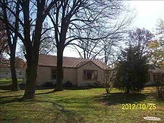 3rd image of 3608 N Linden St