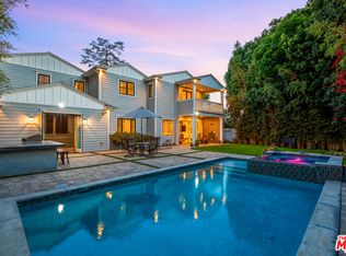 4555 Cedros Ave, Sherman Oaks, CA 91403