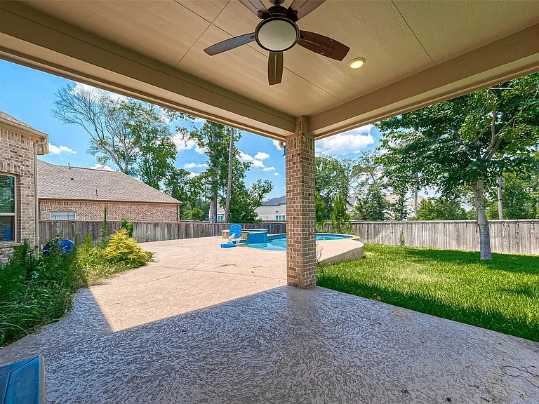 115 N Winter Sunrise Cir — Photo 45