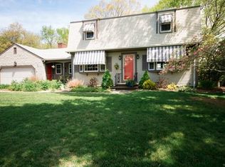 222 Highview Ave, Somerset, MA 02726